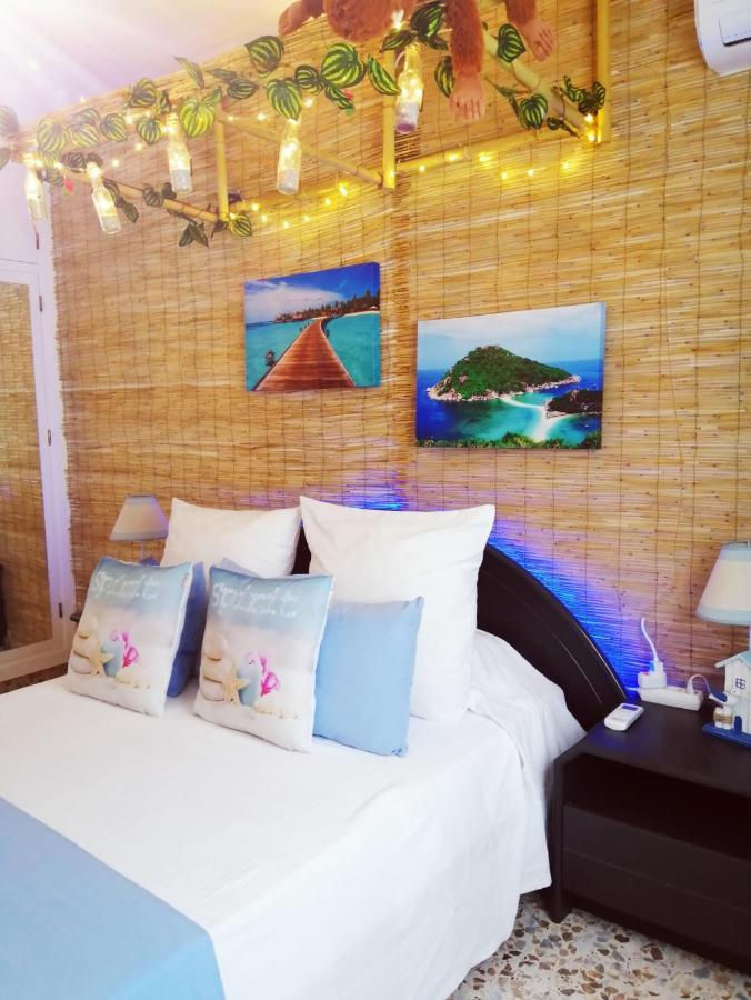 Wonder Rooms Nerja Guest House Bagian luar foto