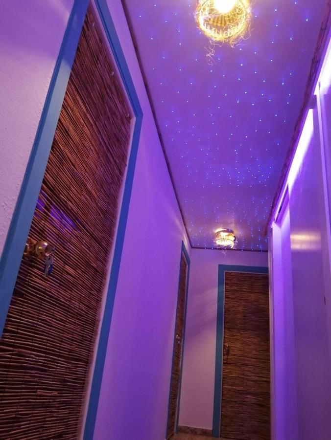 Wonder Rooms Nerja Guest House Bagian luar foto