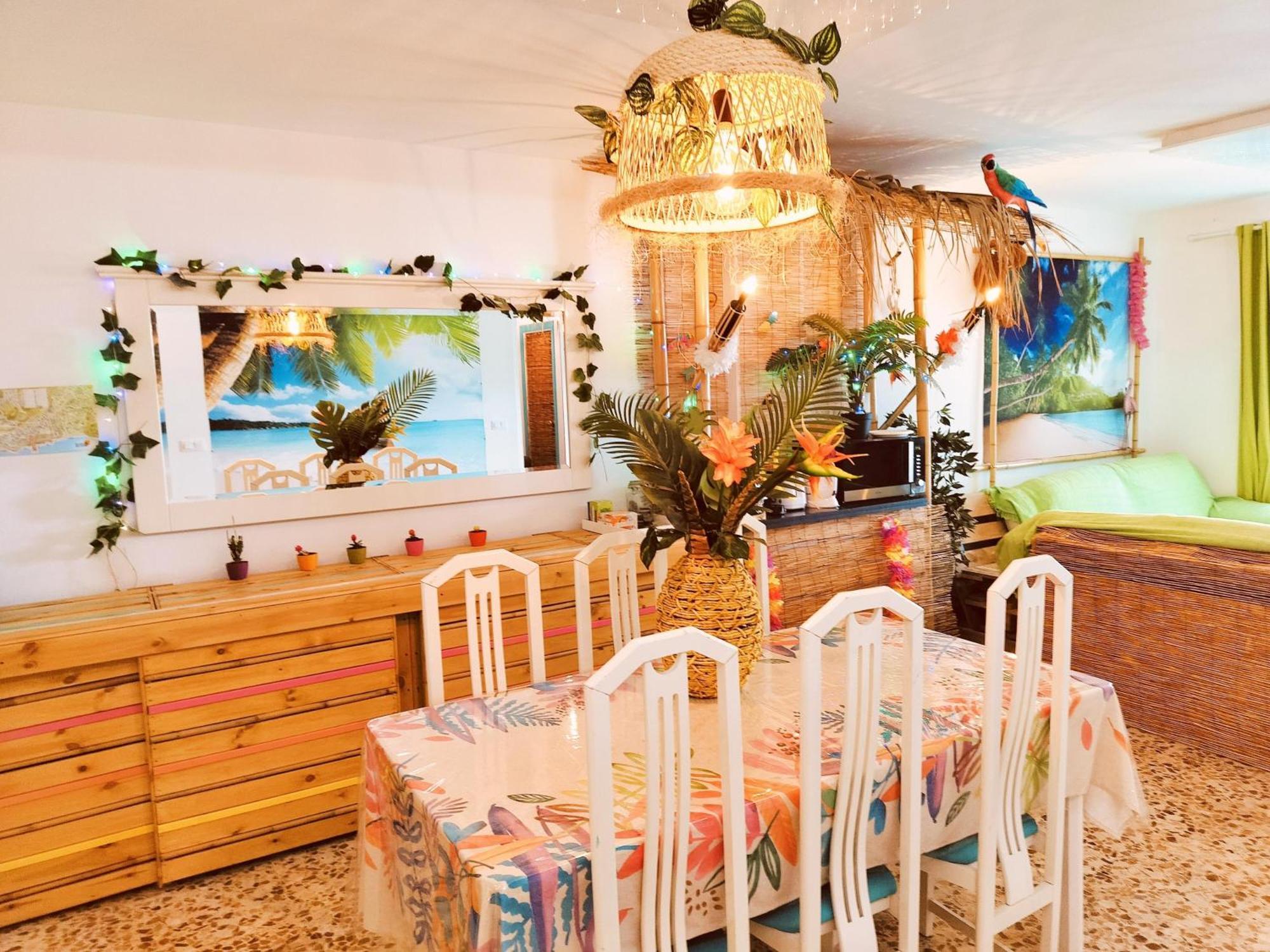 Wonder Rooms Nerja Guest House Bagian luar foto